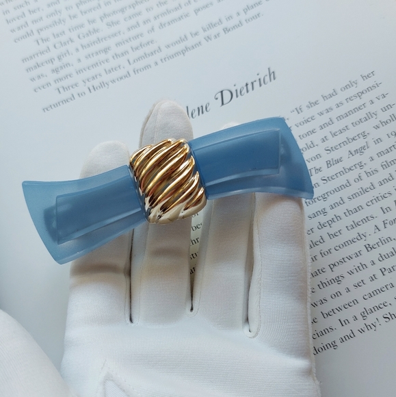 Vintage Barrette Bobby Pin Clip France Blue Gold Lucite Bow 1990s 🩵🩵🩵 - Picture 4 of 6